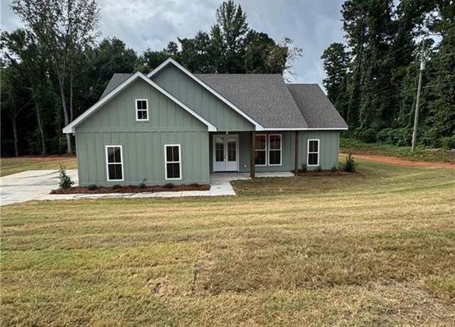 Property at 1010 County Road 535, Lanett, AL 36863, 3 beds, 2 baths