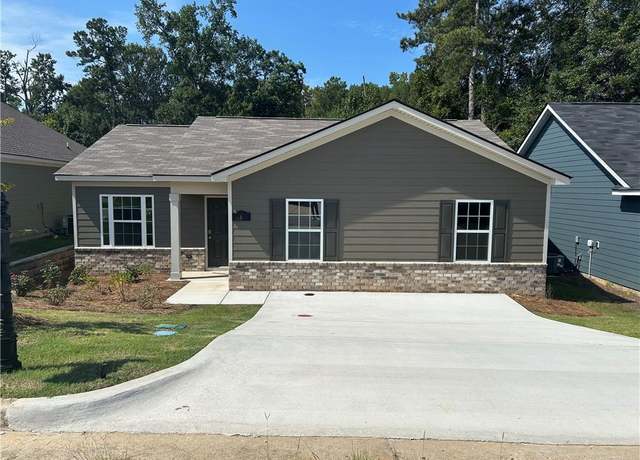 Property at 6 Summertide Dr, Phenix City, AL 36869, 3 beds, 2 baths