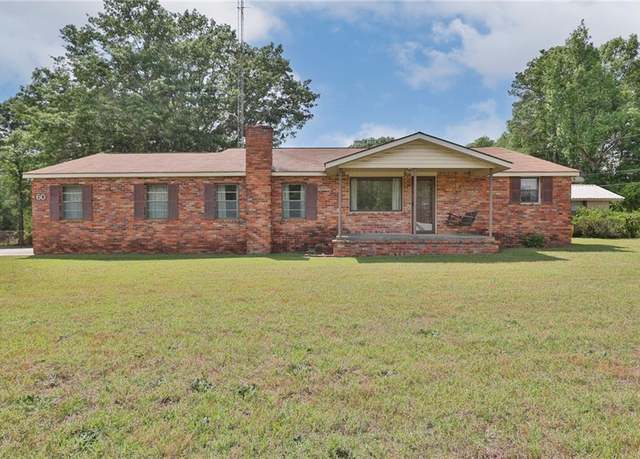 Property at 60 Whiterock Rd, Phenix City, AL 36869, 3 beds, 2 baths