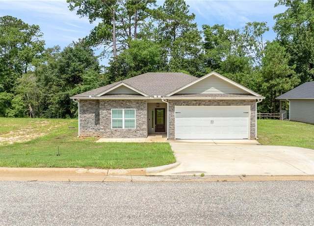 Property at 113 Barefoot Byu, Eufaula, AL 36027, 3 beds, 2 baths