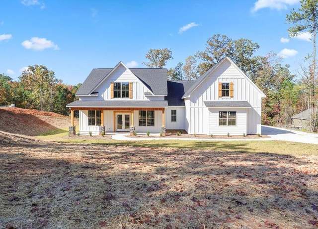 Property at 3067 Lee Road 318, Smiths Station, AL 36877, 4 beds, 3 baths
