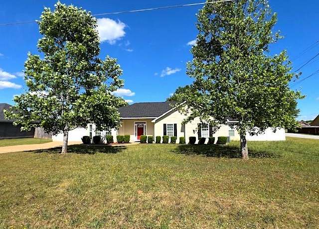 Property at 32 Honeysuckle Way, Fort Mitchell, AL 36856, 4 beds, 2 baths