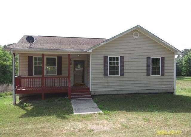 Property at 57 Duke Dr, Fort Mitchell, AL 36856, 3 beds, 2 baths