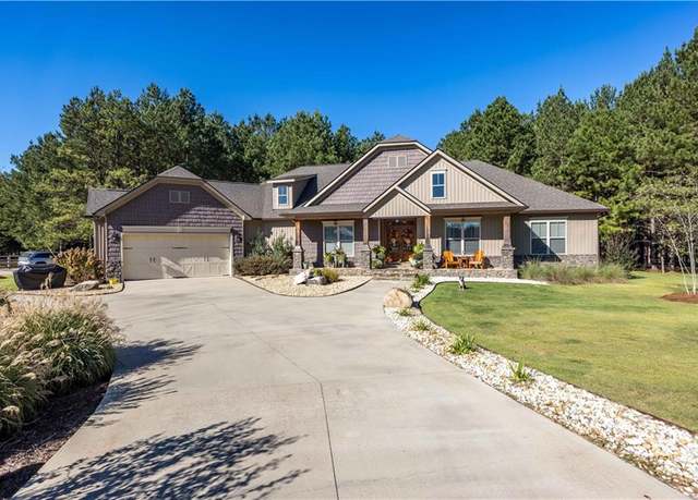 Property at 874 Lee Road 191, Auburn, AL 36830, 3 beds, 3.5 baths