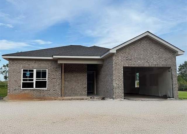 Property at 7175 King Rd, Valley, AL 36854, 3 beds, 2 baths