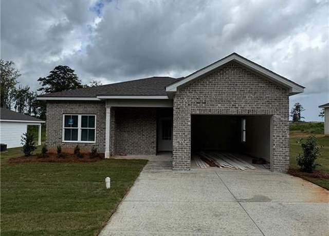 Property at 7175 King Rd, Valley, AL 36854, 3 beds, 2 baths
