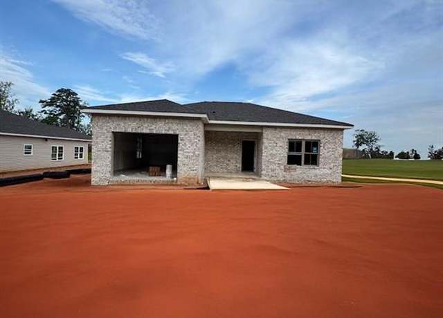 Property at 7177 King Rd, Valley, AL 36854, 3 beds, 2 baths