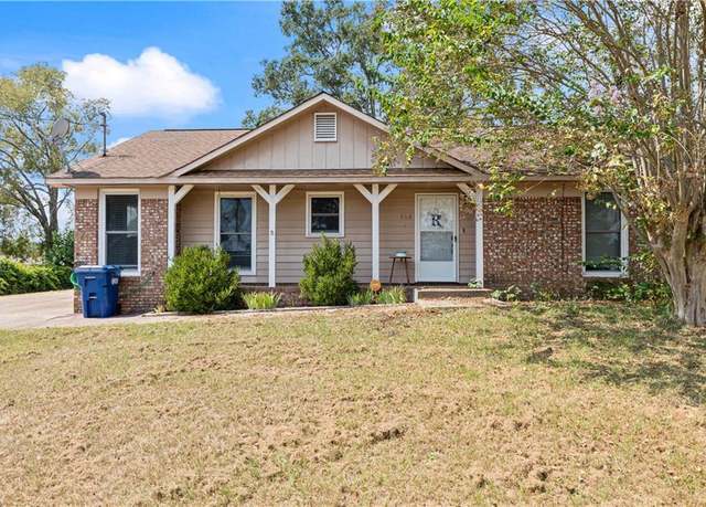 Property at 560 Lee Road 219, Phenix City, AL 36870, 3 beds, 2 baths