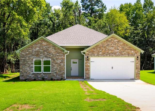 Property at 3403 S Seale Rd, Phenix City, AL 36869, 3 beds, 2 baths