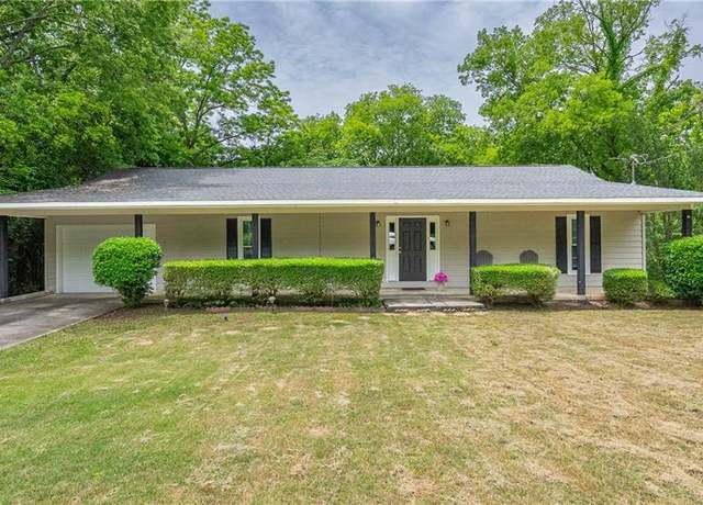 Property at 2105 12th Avenue Ave, Phenix City, AL 36869, 3 beds, 2 baths