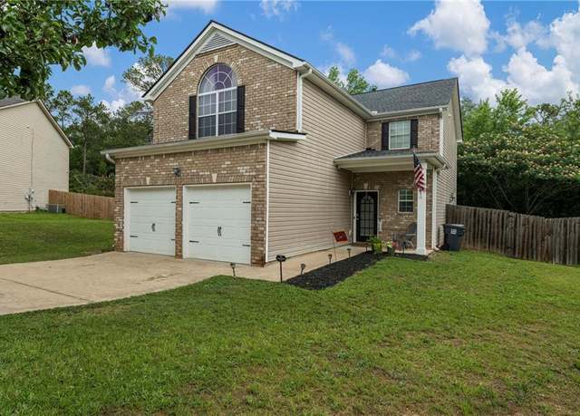Property at 918 Dawkins Ct, Phenix City, AL 36867, 4 beds, 2.5 baths