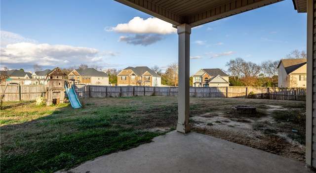 Photo of 18 Sugar Loaf Ln, Fort Mitchell, AL 36856