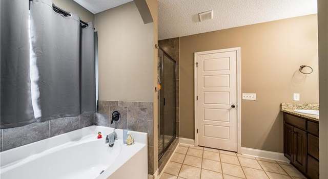 Photo of 38 Winter Hawk Dr, Fort Mitchell, AL 36856