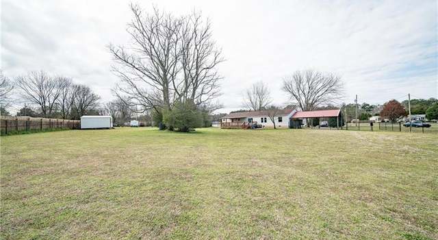 Photo of 19 Lake Vista Ct, Fort Mitchell, AL 36856