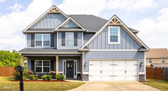 Photo of 82 New Castle Dr, Phenix City, AL 36870