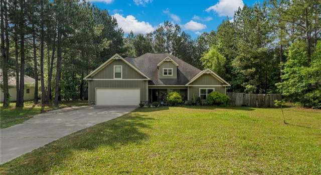 Photo of 915 Greenburt Rd, Seale, AL 36875