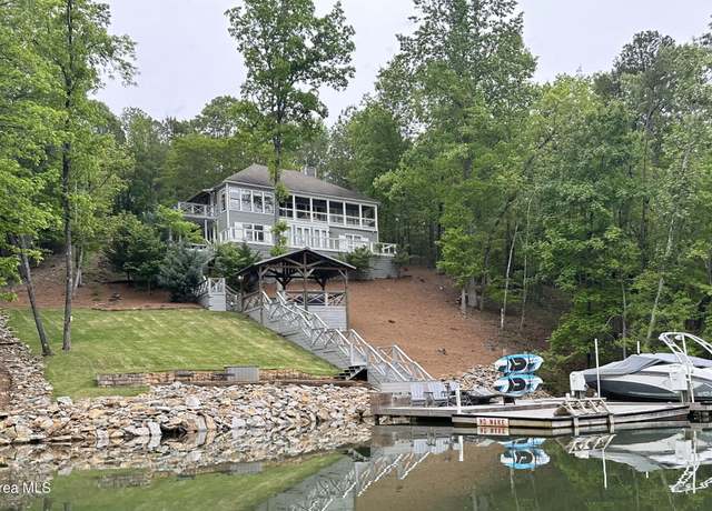 Property at 136 Long Branch Dr, Dadeville, AL 36853, 4 beds, 3 baths