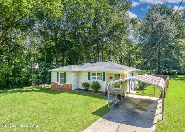 Property at 241 14th Ave, Alexander City, AL 35010, 2 beds, 1 bath