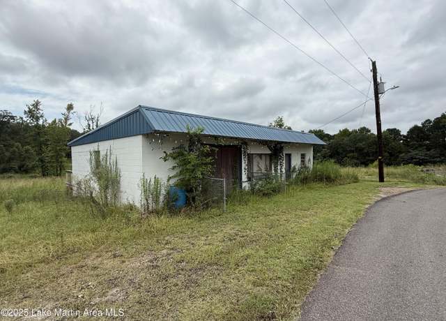 Property at 85 Howle St, Eclectic, AL 36024