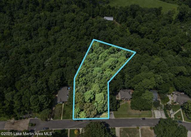 Property at 4652 Sandpiper Ln, Hoover, AL 35244