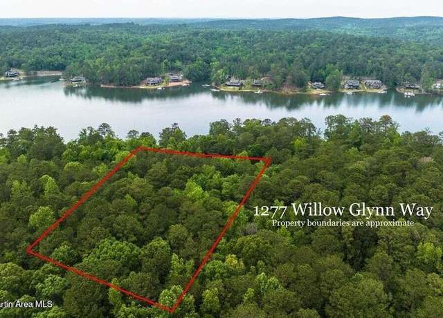 Property at 1277 Willow Glynn Pkwy, Alexander City, AL 35010