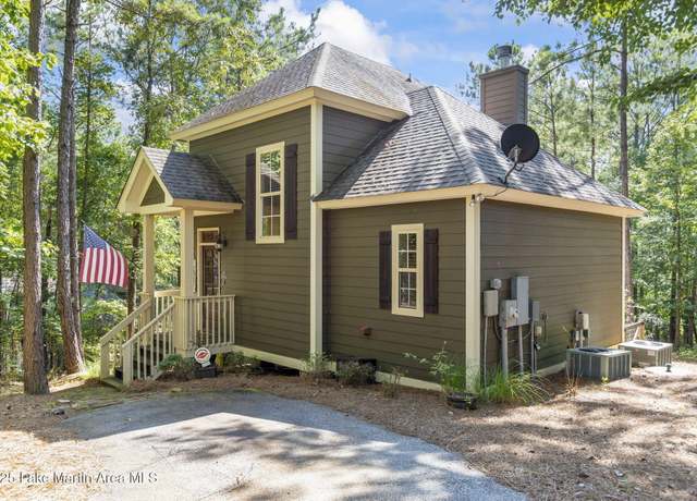 Property at 102 Village Cir, Dadeville, AL 36853, 2 beds, 2 baths
