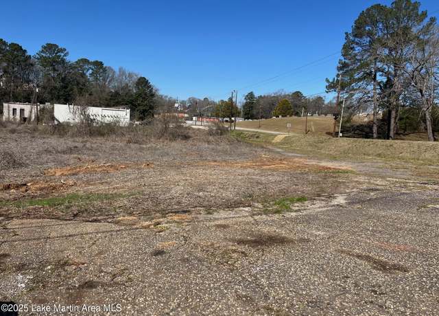 Property at East South St, Dadeville, AL 36853