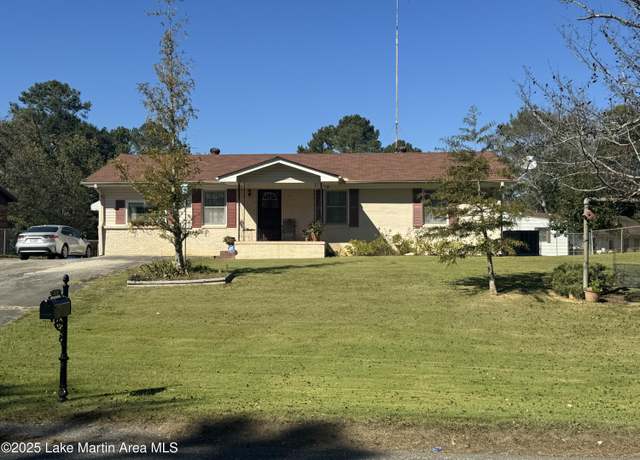 Property at 923 Nimitz Ave, Talladega, AL 35160, 3 beds, 2 baths