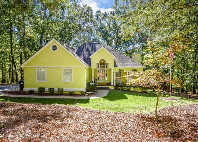 Property at 57 Laurel Ridge Cir, Dadeville, AL 36853, 4 beds, 3 baths