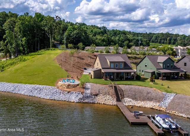 Property at 218 Williams Rd, Alexander City, AL 35010, 4 beds, 3.5 baths