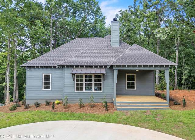 Property at 92 Village Trl, Dadeville, AL 36853, 4 beds, 3 baths