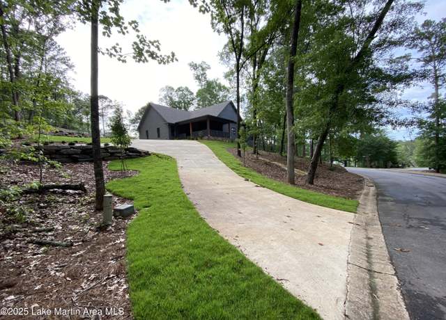 Property at 111 Willow View Vw, Alexander City, AL 35010, 4 beds, 3.5 baths