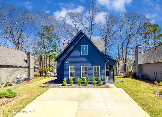 Property at 37 Landing Pt, Dadeville, AL 36853, 4 beds, 2.5 baths