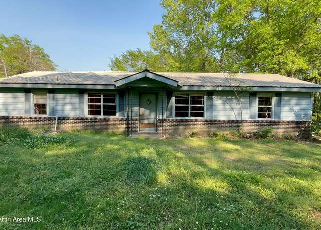 Property at 1233 Elk Dr, Alexander City, AL 35010, 3 beds, 1 bath