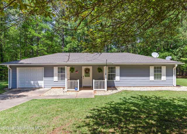 Property at 108 Williams Dr, Jacksons Gap, AL 36861, 3 beds, 2 baths