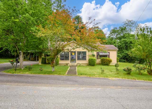 Property at 110 N Ashurst Ave, Tallassee, AL 36078, 2 beds, 2 baths