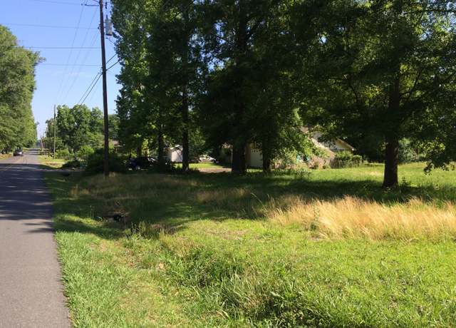 Property at 8th Avenue S. W, Childersburg, AL 35044