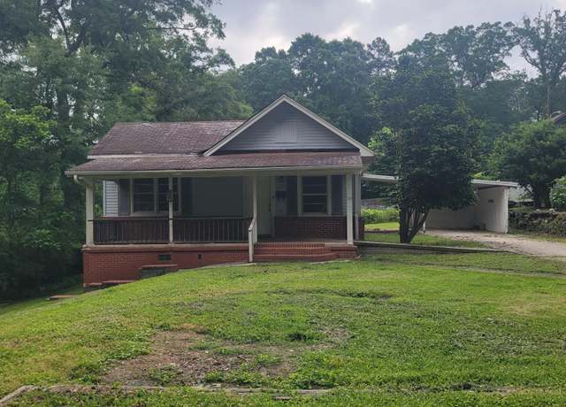 Property at 470 Dogwood Ave, Alexander City, AL 35010, 3 beds, 1 bath
