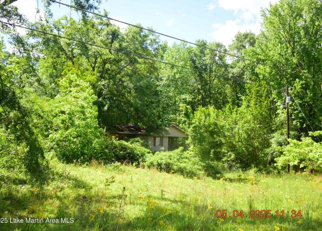 Property at 9150 Al-22, Alexander City, AL 35010, 3 beds, 2 baths