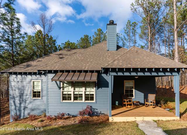 Property at 46 Village Pkwy, Dadeville, AL 36853, 4 beds, 3 baths