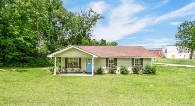 Photo of 577 Iris Ave, Alexander City, AL 35010