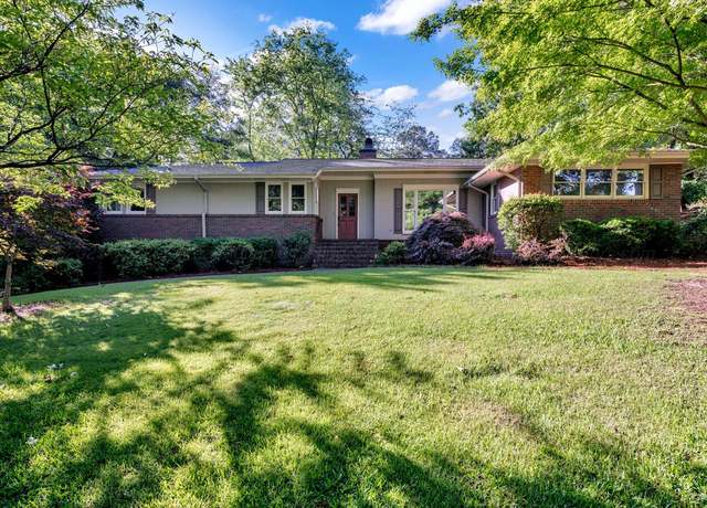 Property at 503 Crest Cir, Jasper, AL 35501, 3 beds, 3.5 baths