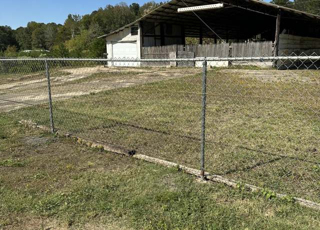 Property at 512 Blackwell Dairy Rd, Jasper, AL 35504
