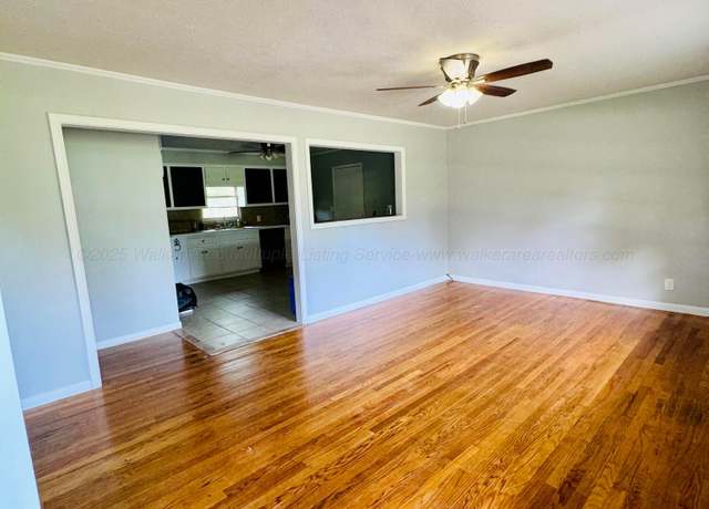 Property at 110 NW 9 Th St, Fayette, AL 35555, 3 beds, 1 bath