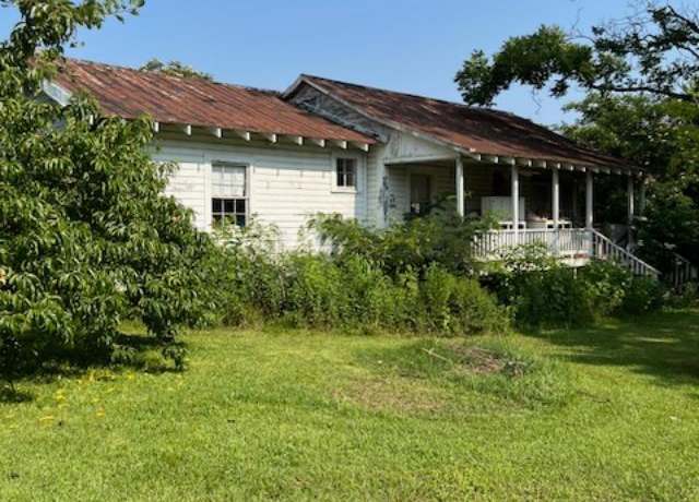Property at 454 Tahoe Rd, Winfield, AL 35594, 2 beds, 1 bath