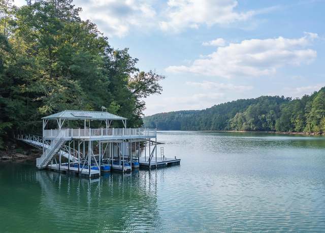 Property at 331 Quiet Cove Rd, Jasper, AL 35503, 4 beds, 2.5 baths