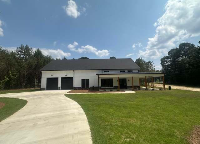 Property at 1009 Brakefield Dairy Rd, Jasper, AL 35503, 4 beds, 4 baths