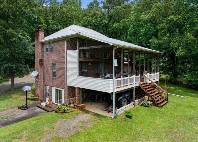 Property at 550 Davis Dr, Ashville, AL 35953, 5 beds, 5 baths