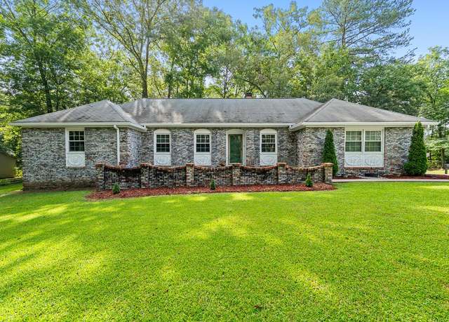 Property at 1812 N Walston Rd, Jasper, AL 35504, 3 beds, 2 baths