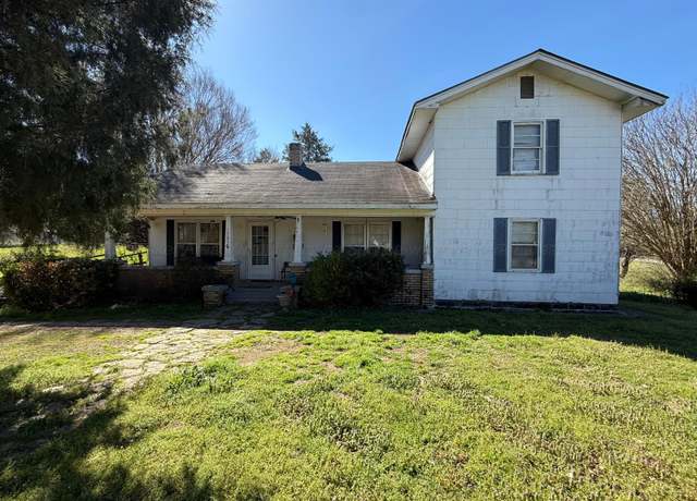 Property at 1392 Summerville Rd, Jasper, AL 35504, 6 beds, 2 baths